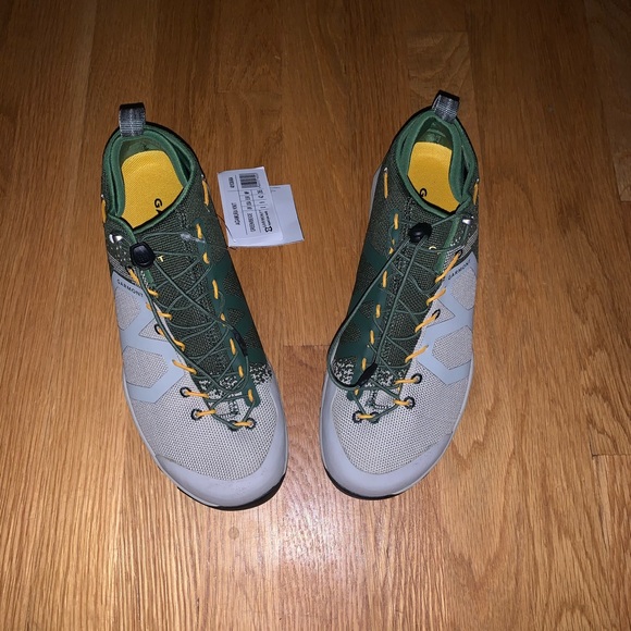 Nwt Garmont Agamura Knit Hiking Shoes 